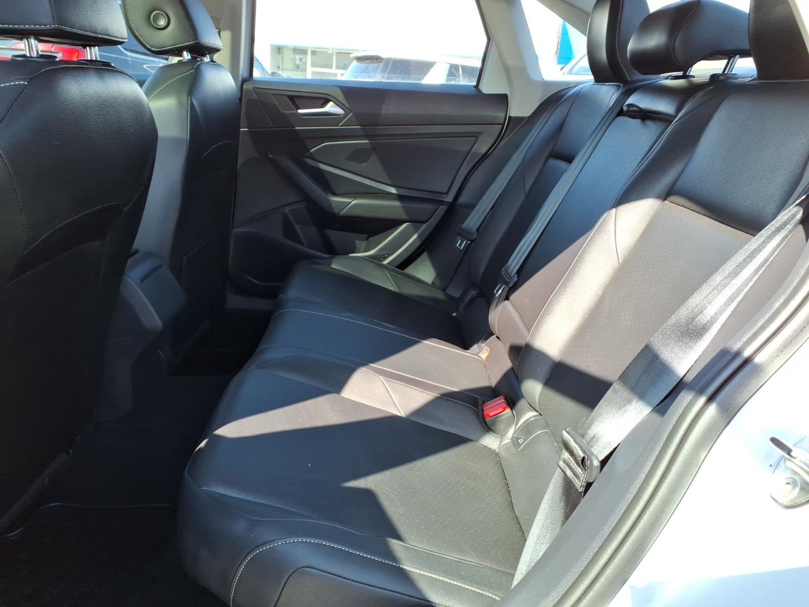 Used 2019 Volkswagen Jetta SE image 9