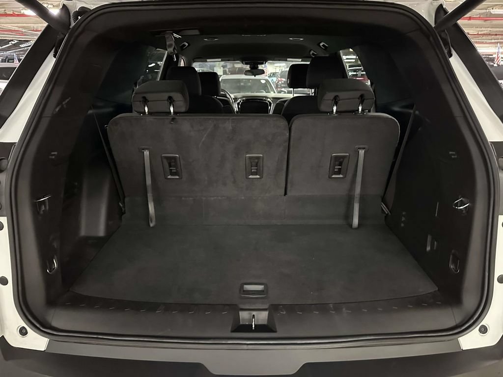 Certified 2023 Chevrolet Traverse LT AWD/4WD image 12