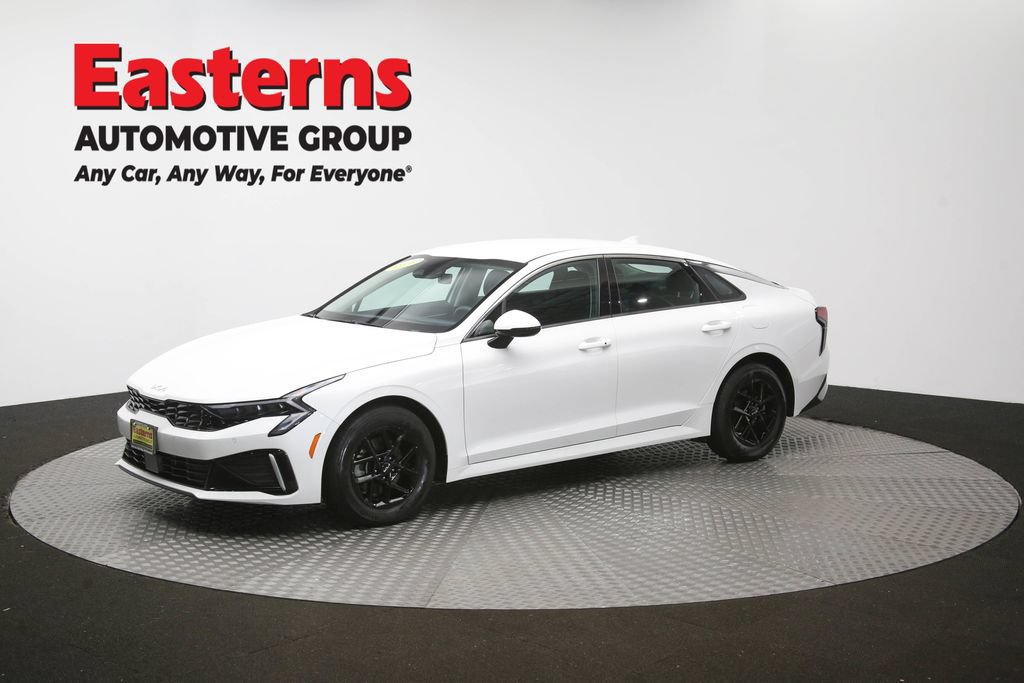 Used 2025 Kia K5 LXS FWD image 56
