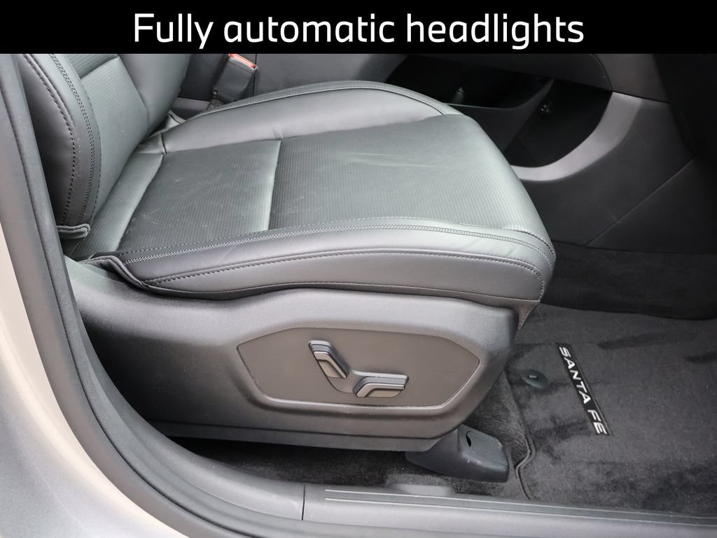 Used 2025 Hyundai Santa Fe Calligraphy FWD image 10