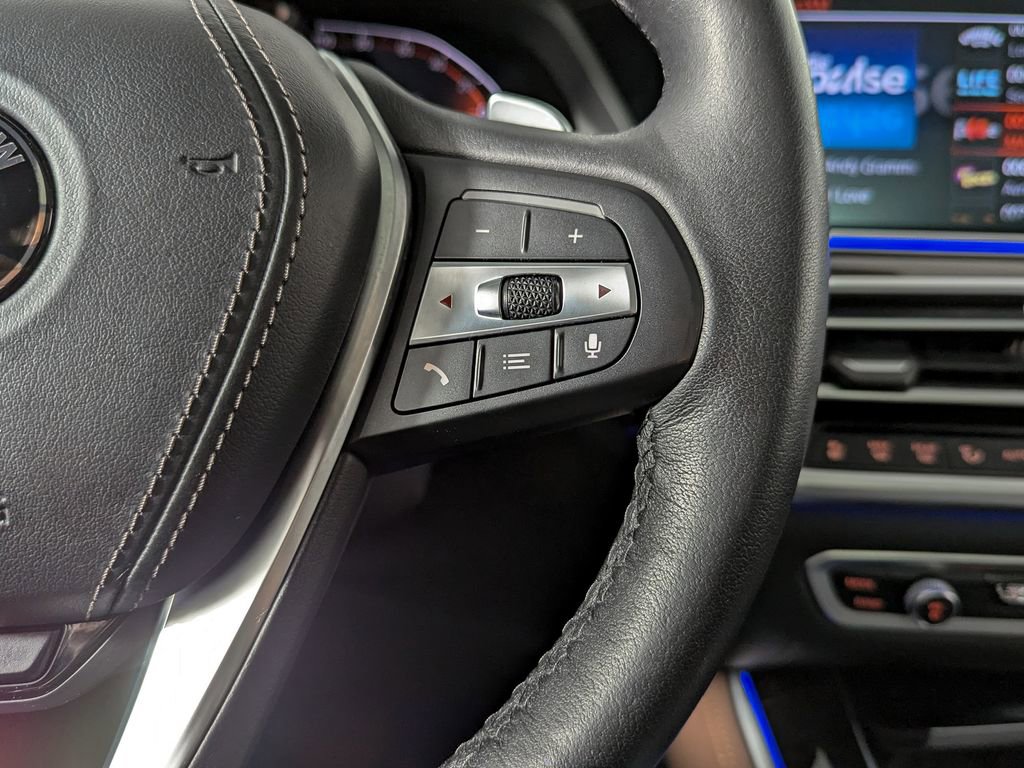 Used 2021 BMW X5 xDrive40i w/ Premium Package 2 image 31