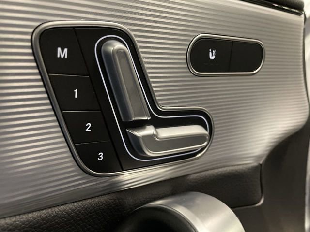 Used 2020 Mercedes-Benz A 220 4MATIC image 12