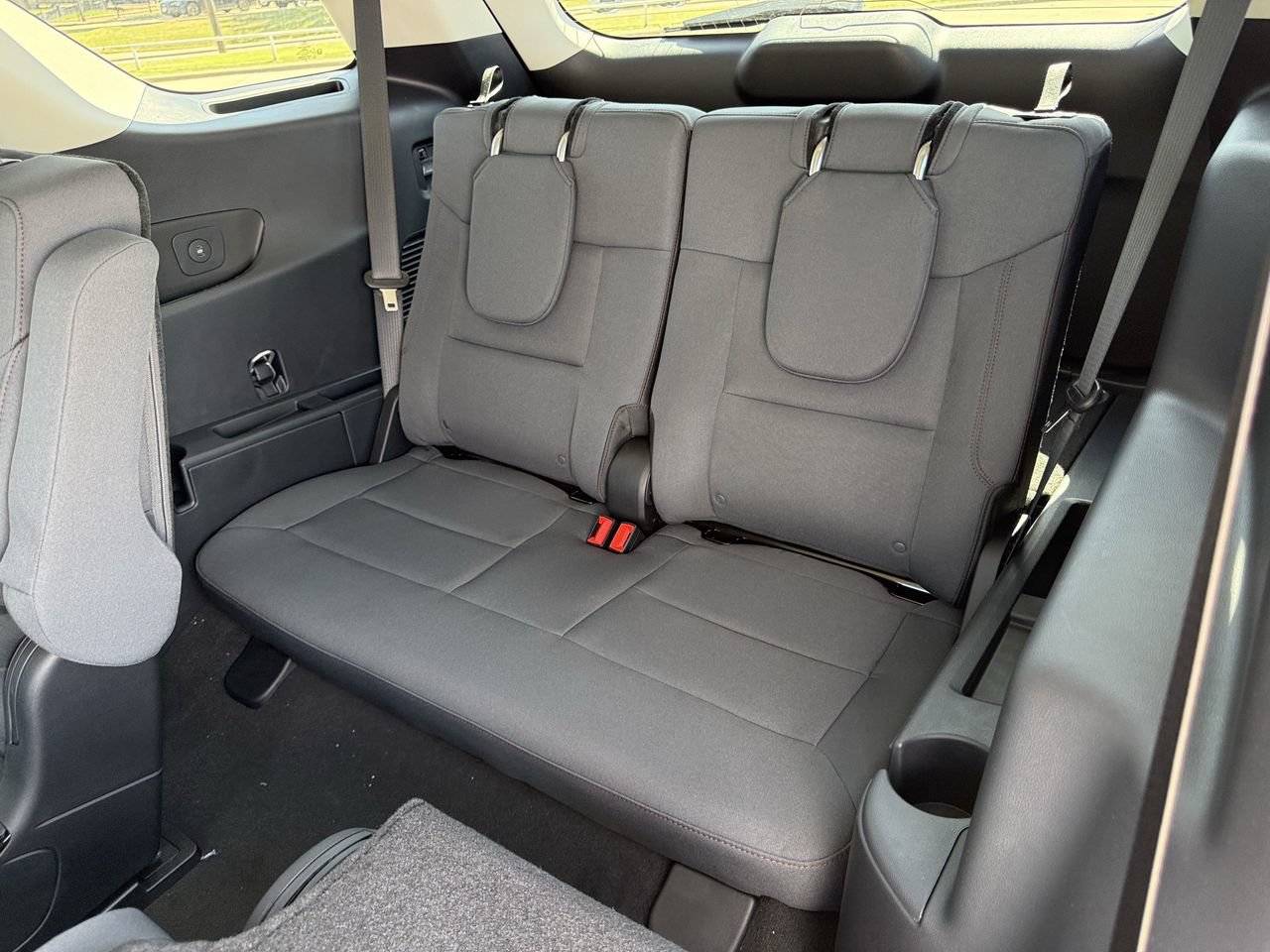 New 2026 Ford Explorer Active RWD image 19