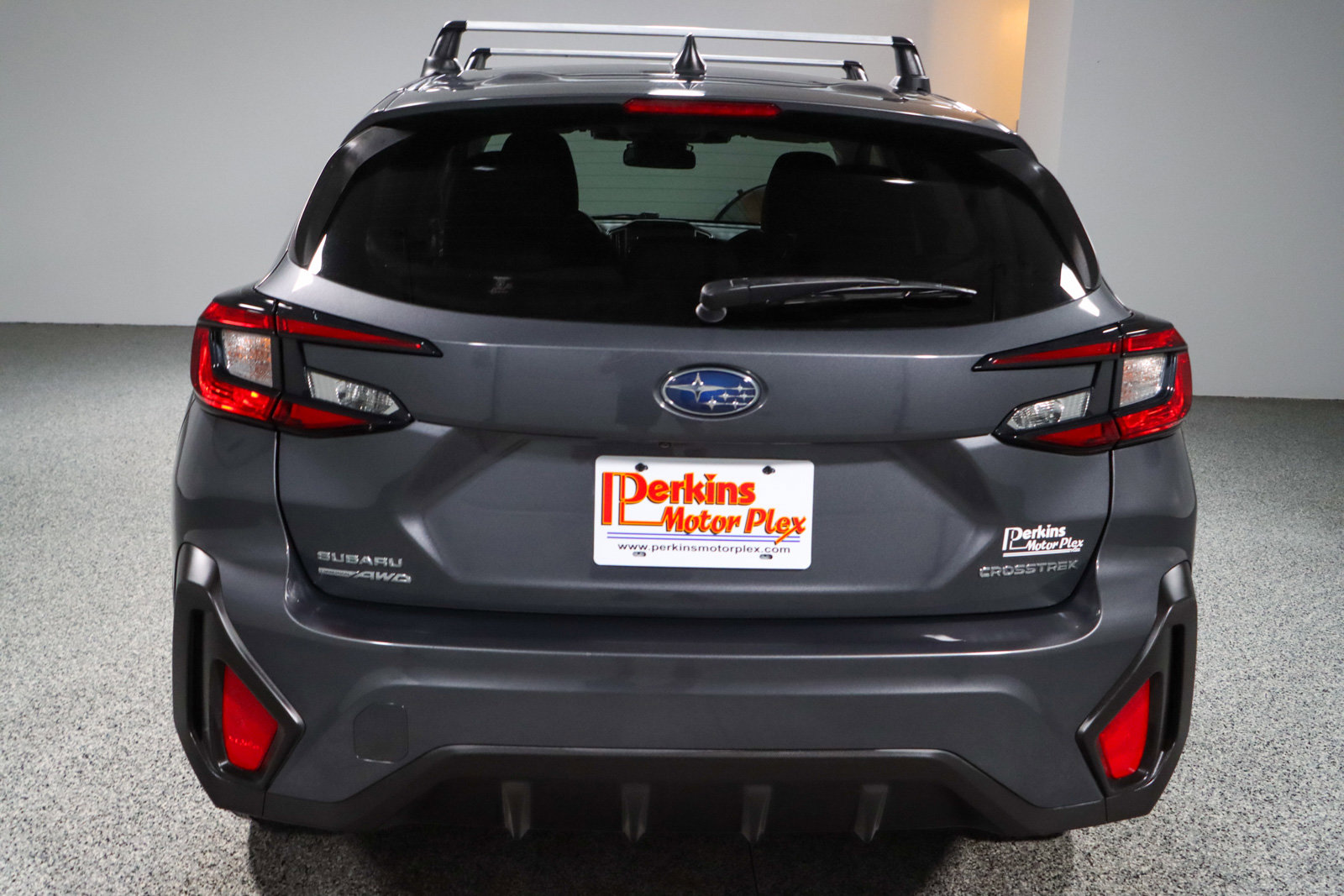 Used 2024 Subaru Crosstrek 2.0i AWD/4WD image 8