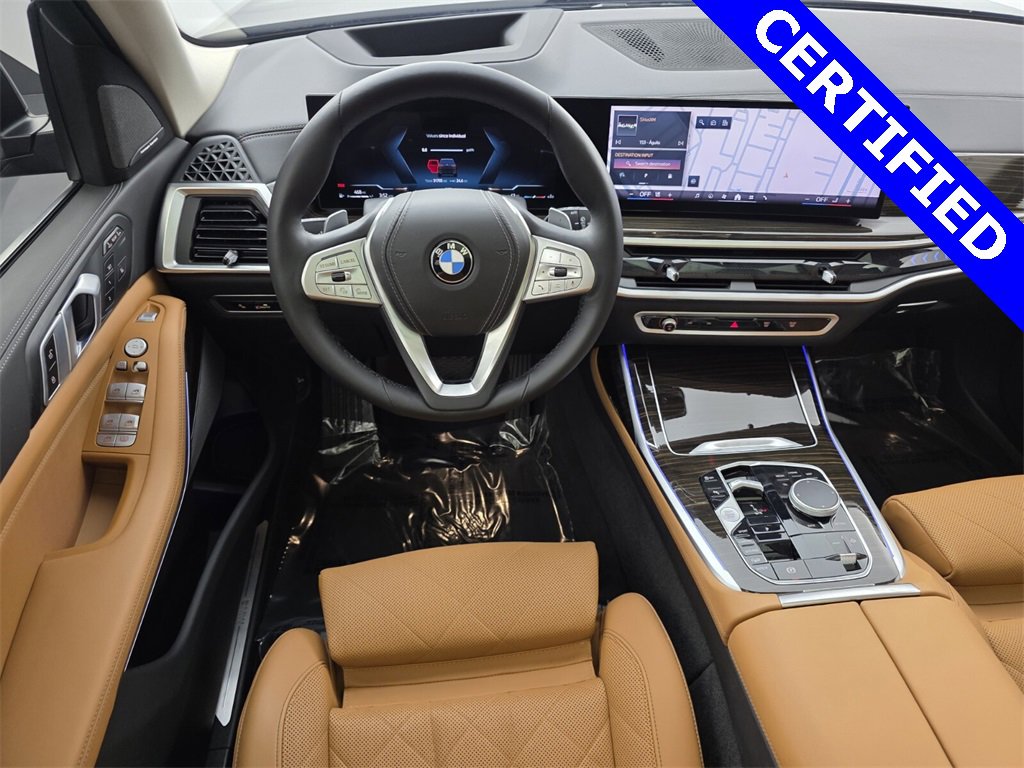Used 2024 BMW X7 xDrive40i image 13