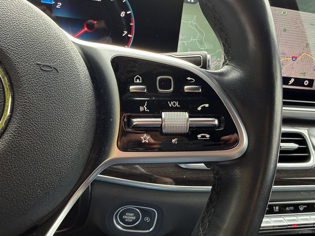 Used 2022 Mercedes-Benz GLS 450 4MATIC image 35
