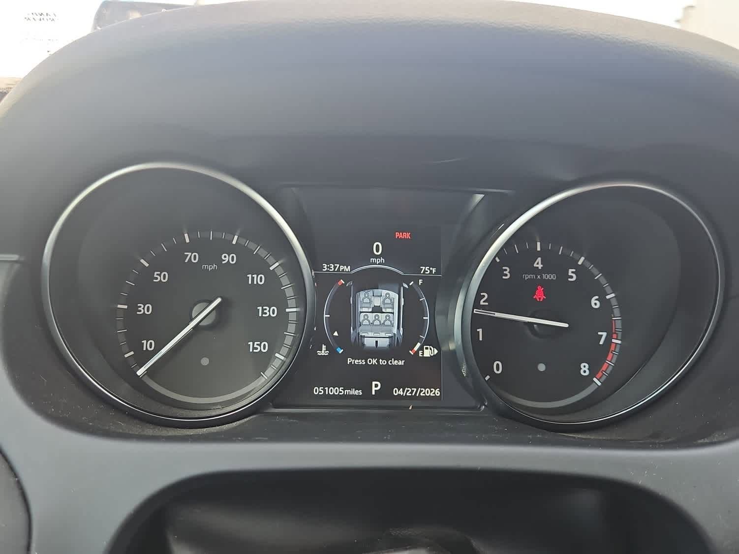 Used 2018 Land Rover Discovery Sport SE AWD/4WD image 18