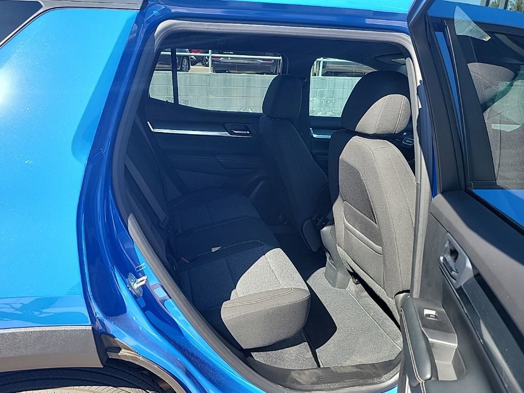 Used 2025 GMC Terrain Elevation w/ Technology Package II image 15