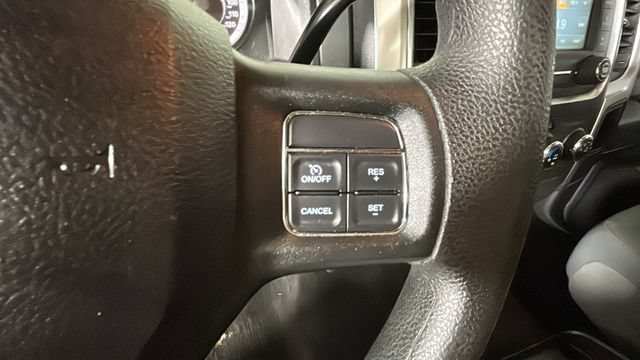 Used 2015 RAM 2500 SLT AWD/4WD image 16