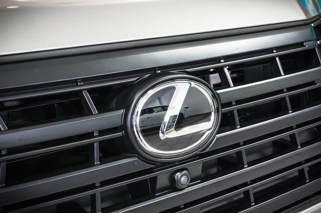 Used 2025 Lexus GX 550 AWD/4WD image 26