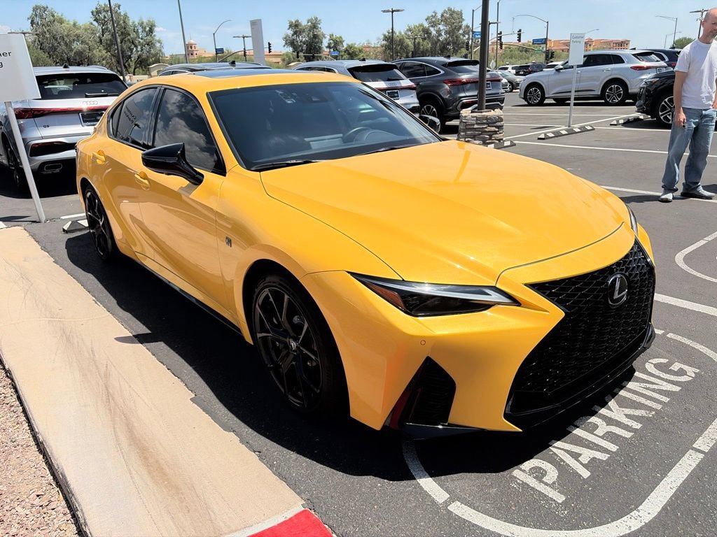 Used 2025 Lexus IS 500 RWD image 3