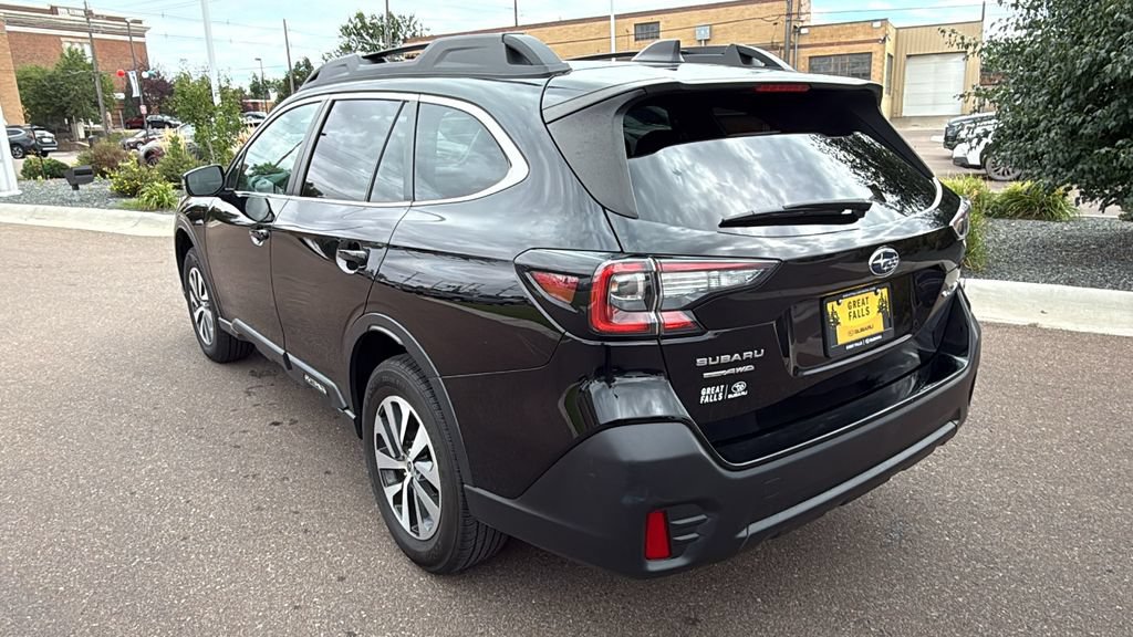Used 2022 Subaru Outback Premium AWD/4WD image 7