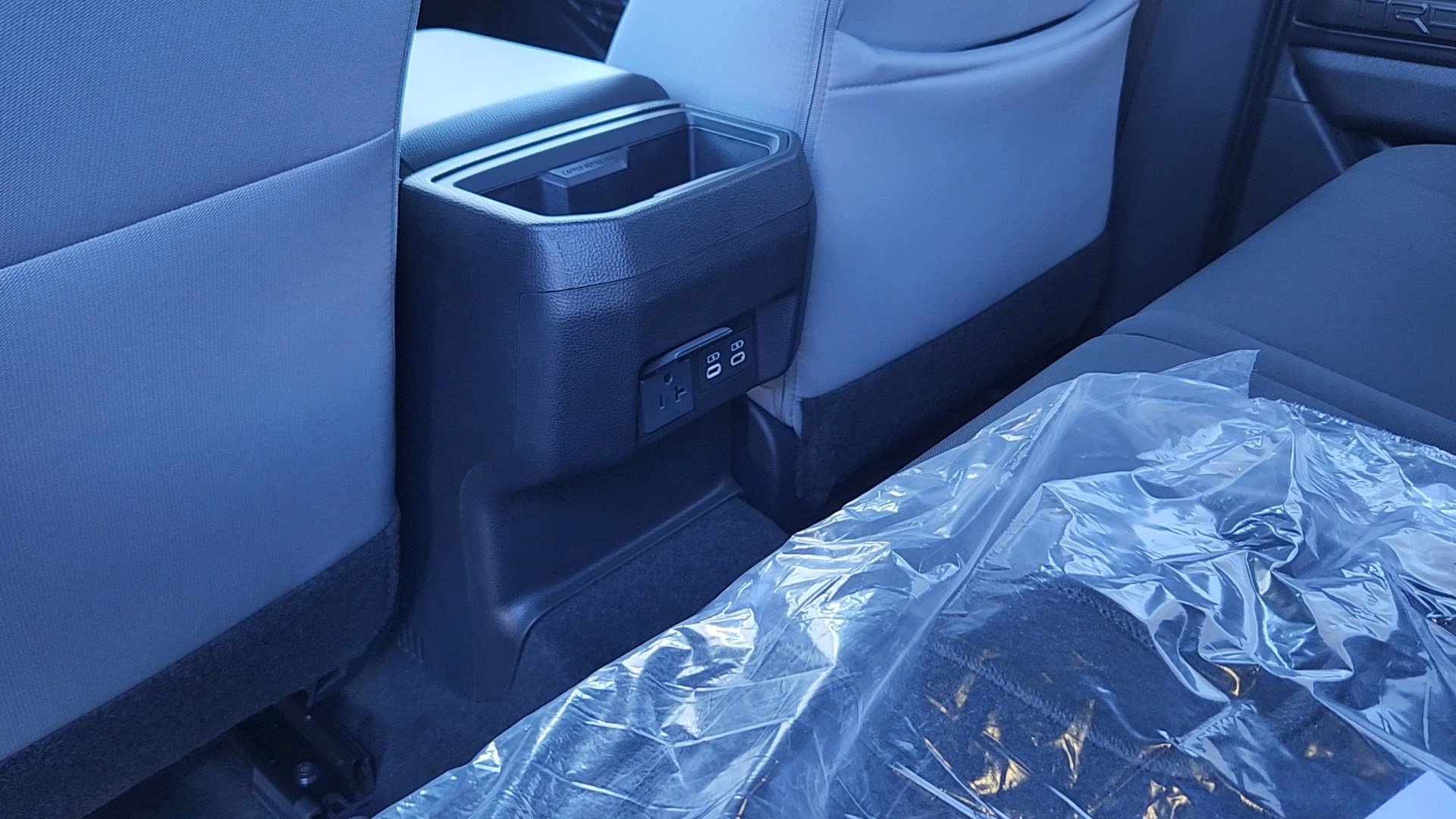 New 2025 Toyota Tacoma TRD Off-Road image 18