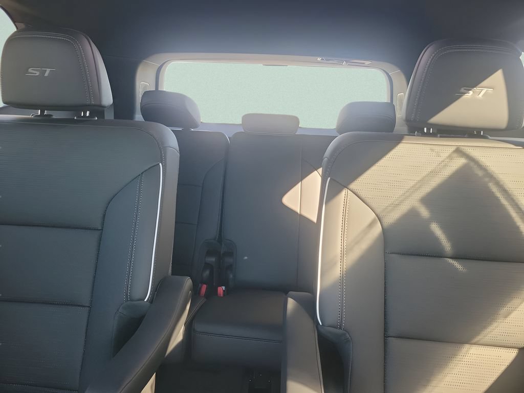 New 2026 Buick Enclave Sport Touring w/ Super Cruise Package FWD image 13