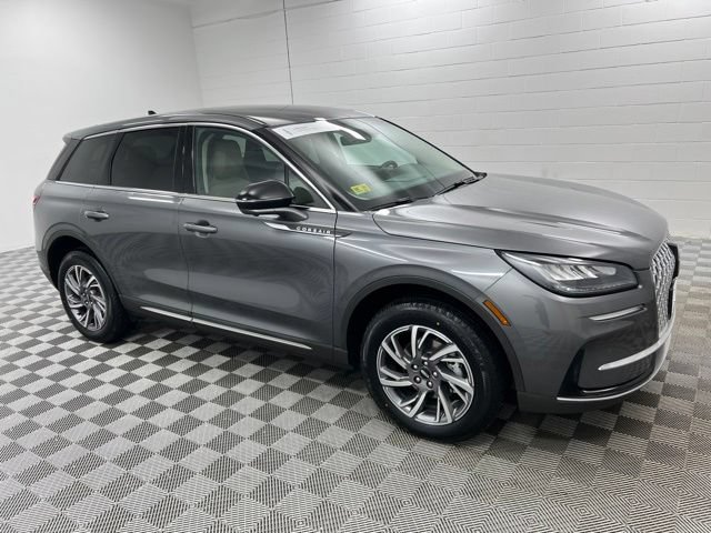 Certified 2023 Lincoln Corsair AWD w/ Equipment Group 101A image 4