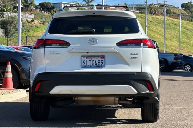 Used 2024 Toyota Corolla Cross XLE w/ Convenience Package image 6