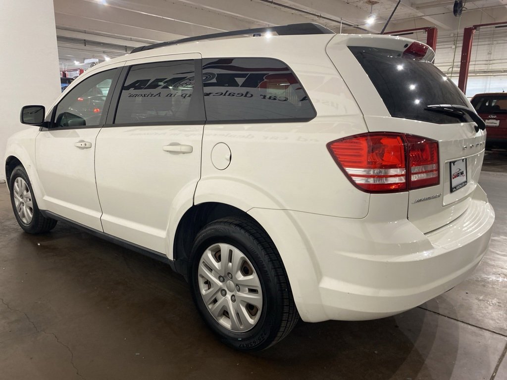 Used 2017 Dodge Journey SE w/ Flexible Seating Group image 6