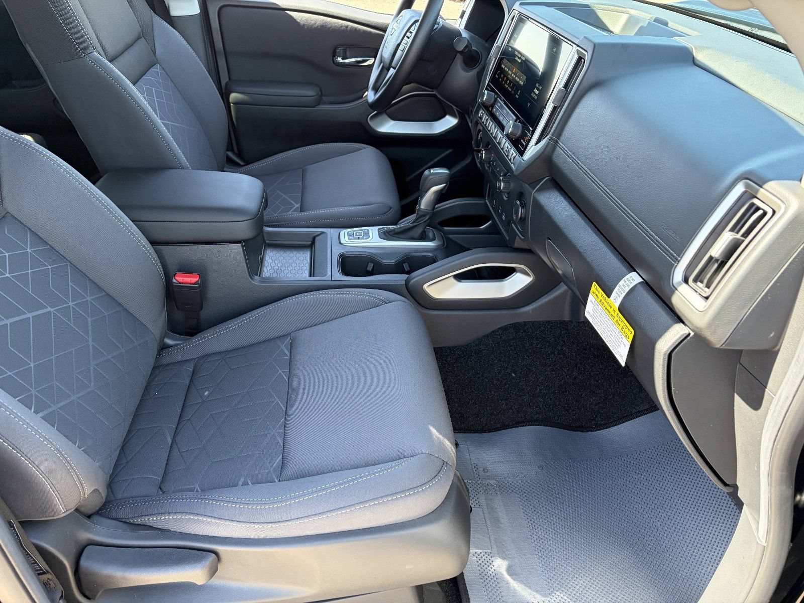 New 2026 Nissan Frontier SV w/ Tow Package AWD/4WD image 12