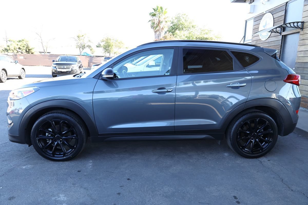 Used 2017 Hyundai Tucson Night FWD image 7