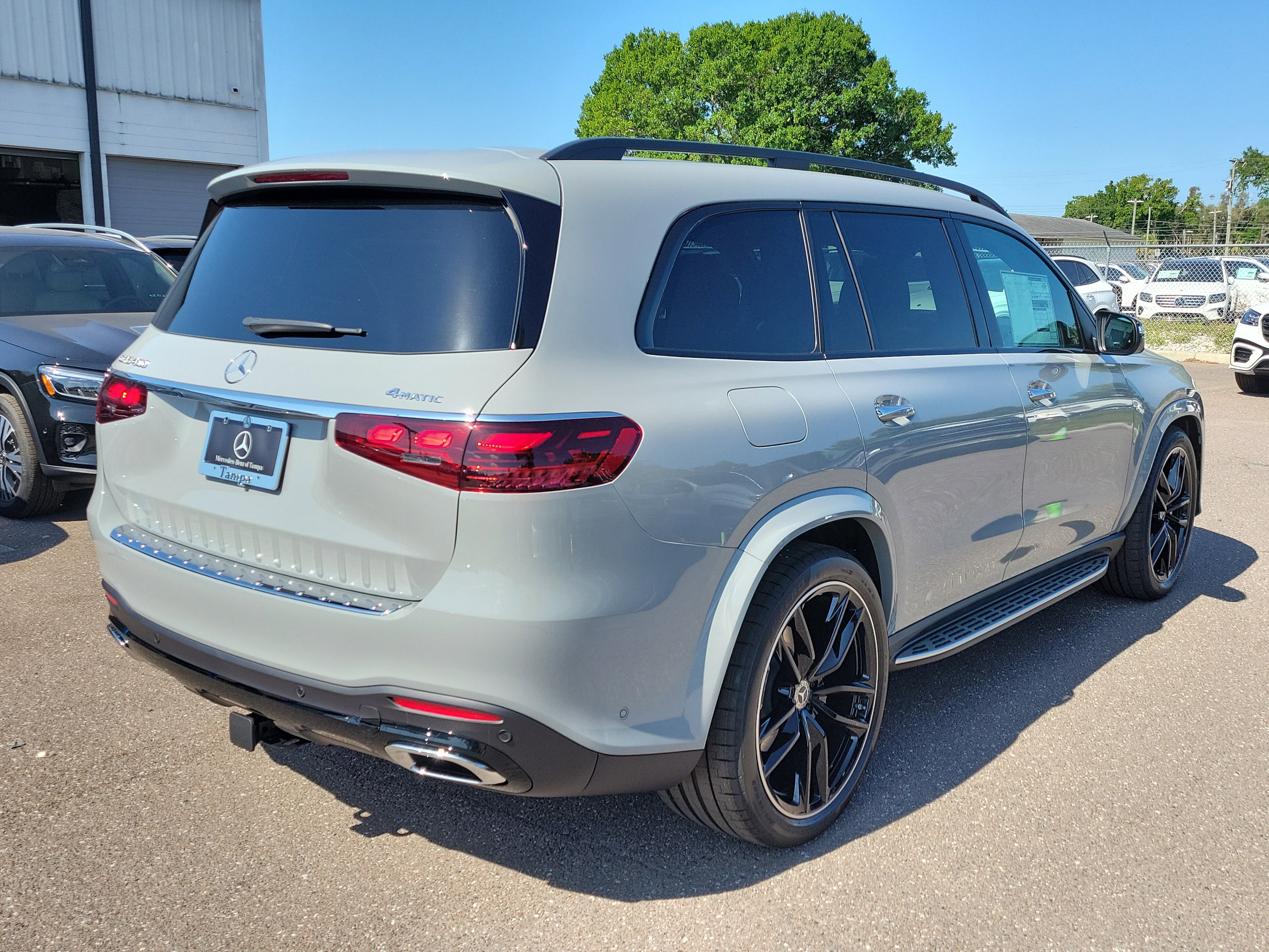New 2026 Mercedes-Benz GLS 450 4MATIC image 3