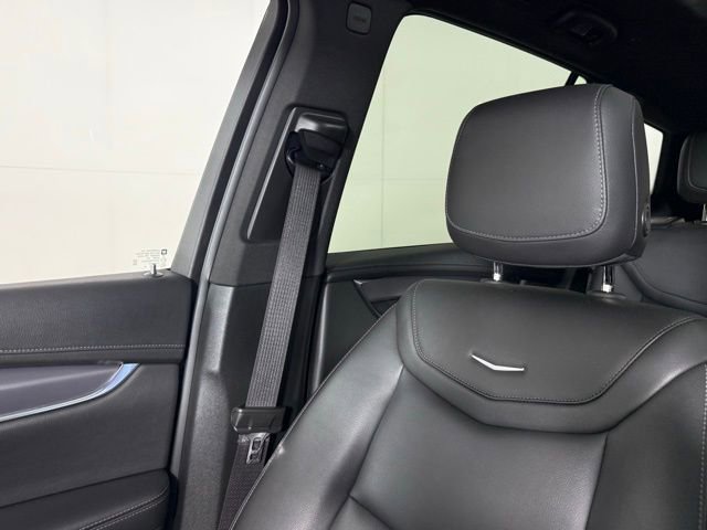 Certified 2023 Cadillac XT6 Luxury image 21