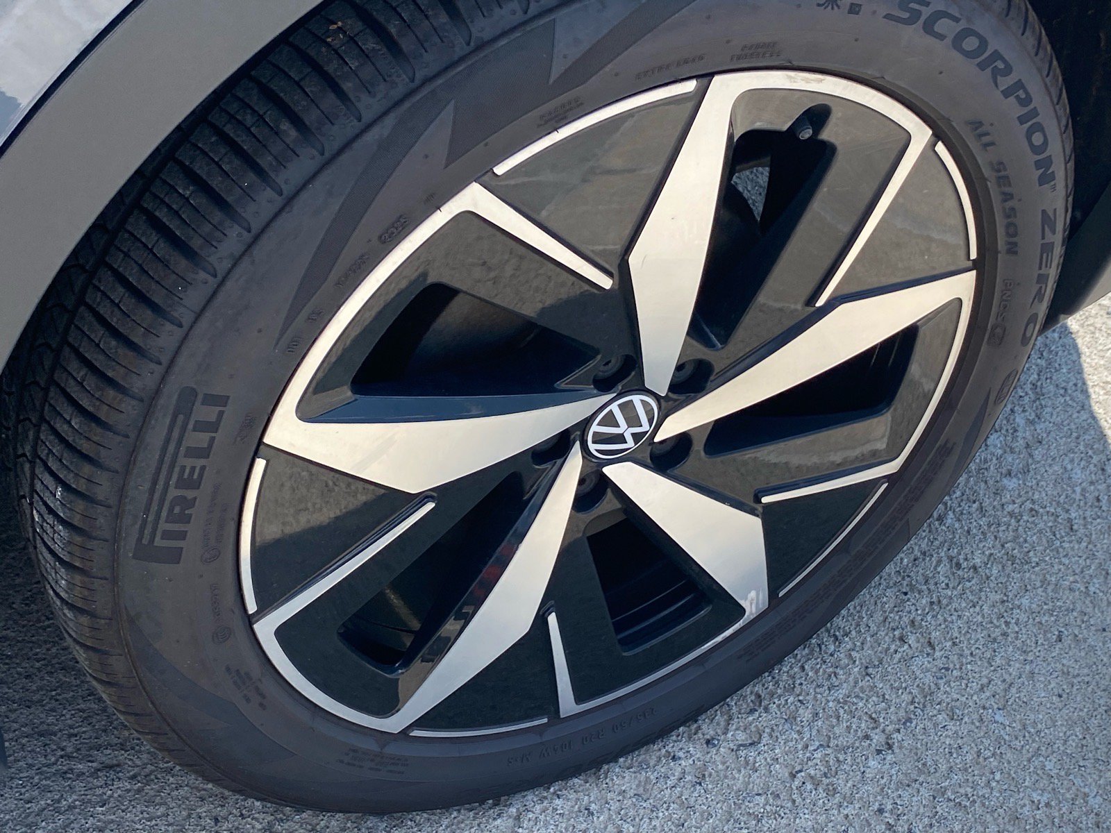 Used 2023 Volkswagen ID.4 S RWD image 20