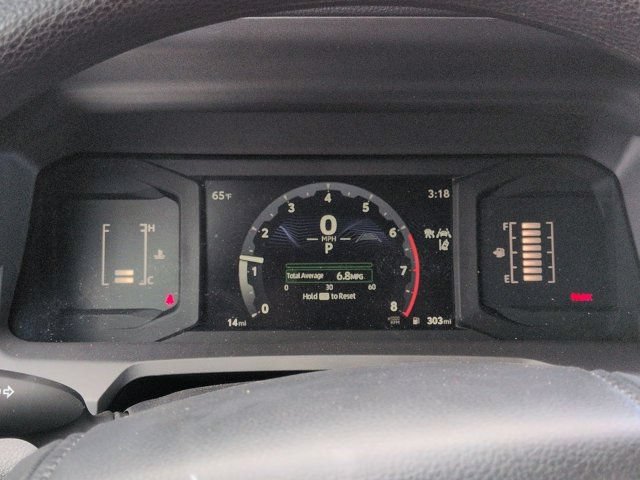 Certified 2026 Toyota Tacoma SR5 AWD/4WD image 10
