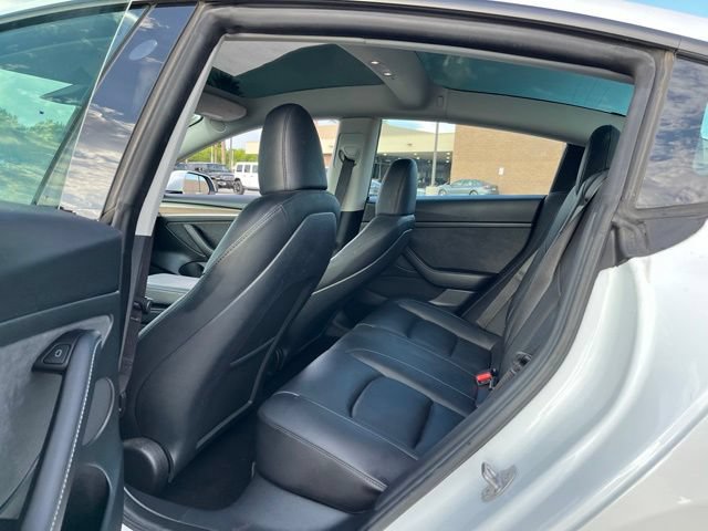 Used 2023 Tesla Model 3 Standard Range RWD image 18