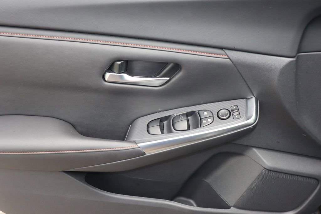 Certified 2024 Nissan Sentra SR image 18