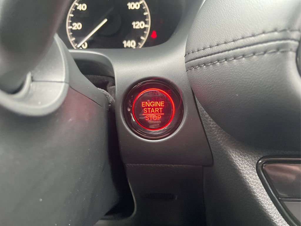 Used 2025 Honda HR-V LX image 32