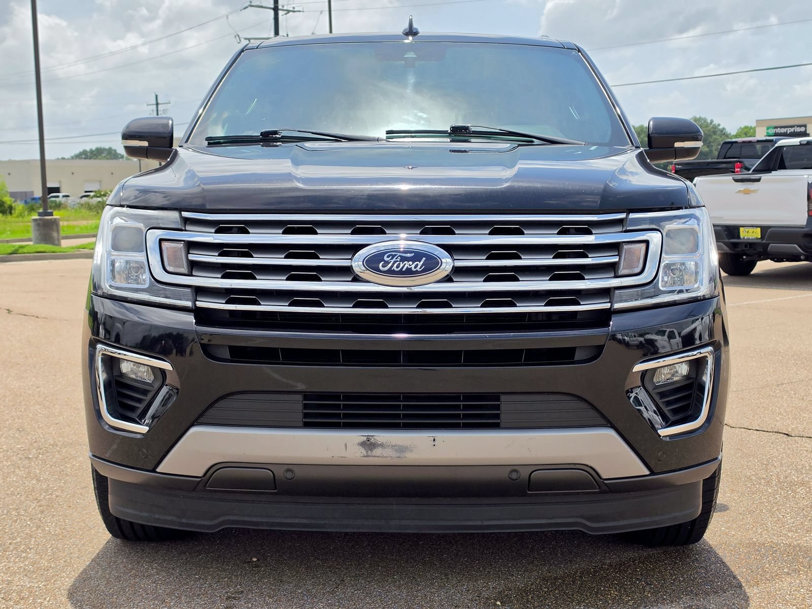 Used 2021 Ford Expedition Limited RWD image 2