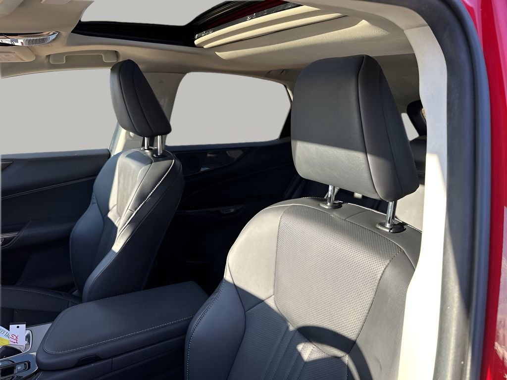 Used 2023 Lexus NX 350h AWD image 27