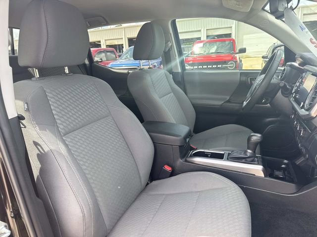 Used 2023 Toyota Tacoma SR5 RWD image 14