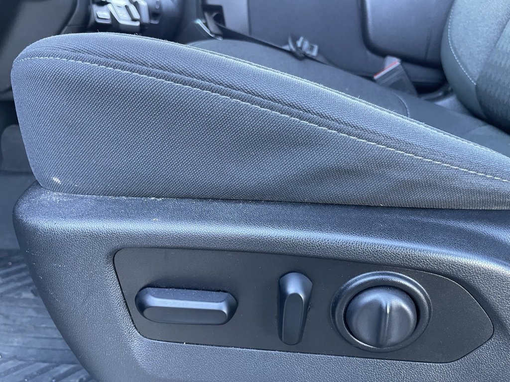 Used 2021 Chevrolet Silverado 1500 LT w/ Texas Edition Plus image 10