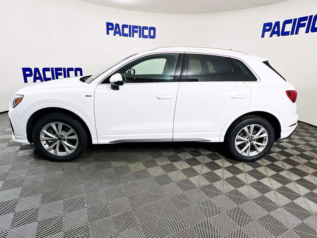 Used 2025 Audi Q3 2.0T Premium AWD/4WD image 5