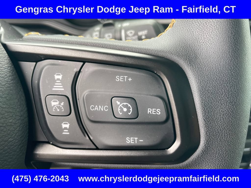 Used 2024 Jeep Wrangler Unlimited AWD/4WD image 53