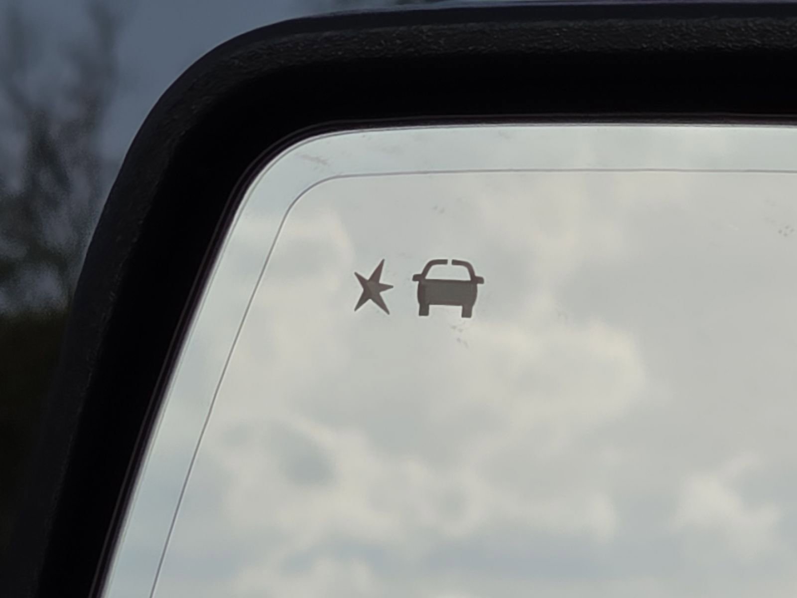 Used 2025 GMC Sierra 1500 Denali w/ Denali Reserve Package image 16