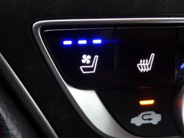 Used 2019 Honda Accord Touring image 38