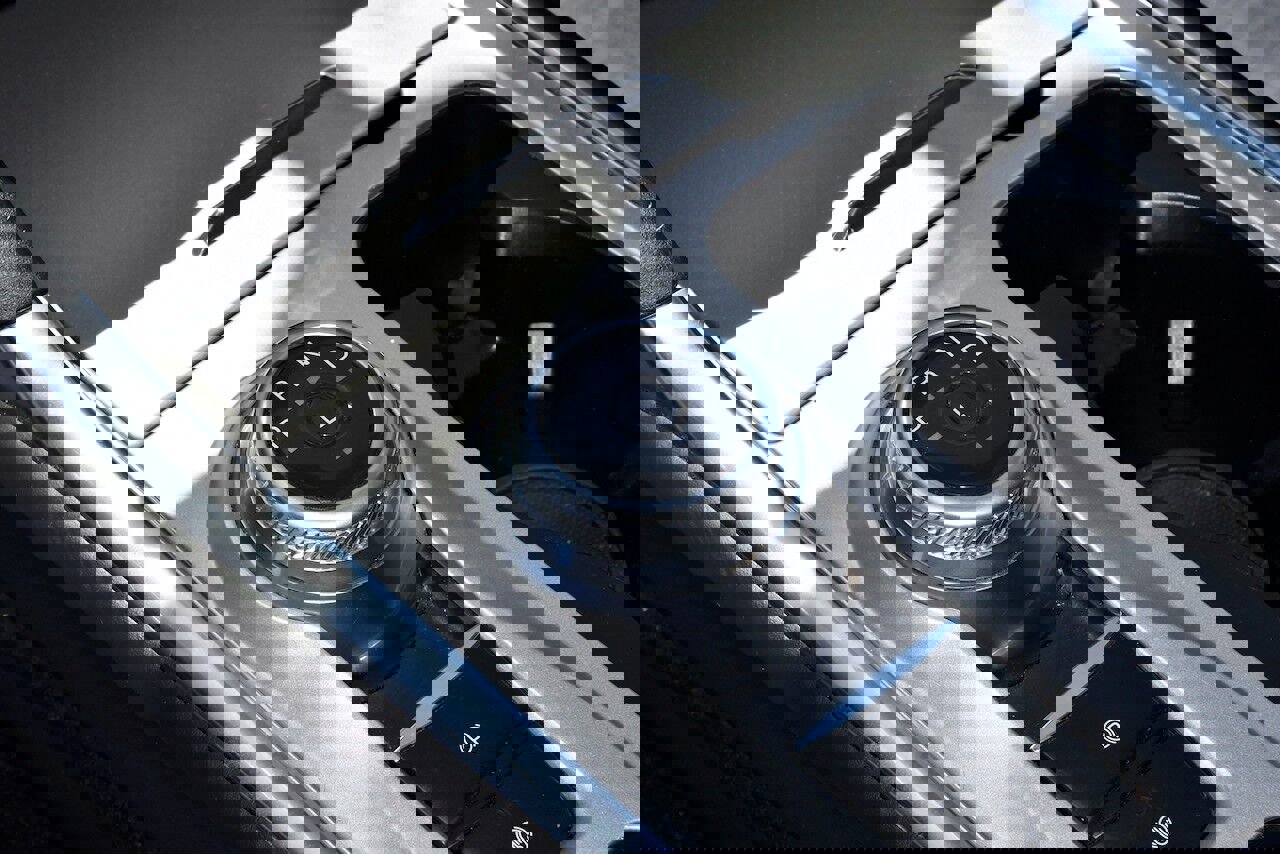 Used 2024 Ford Explorer XLT w/ Equipment Group 202A image 27