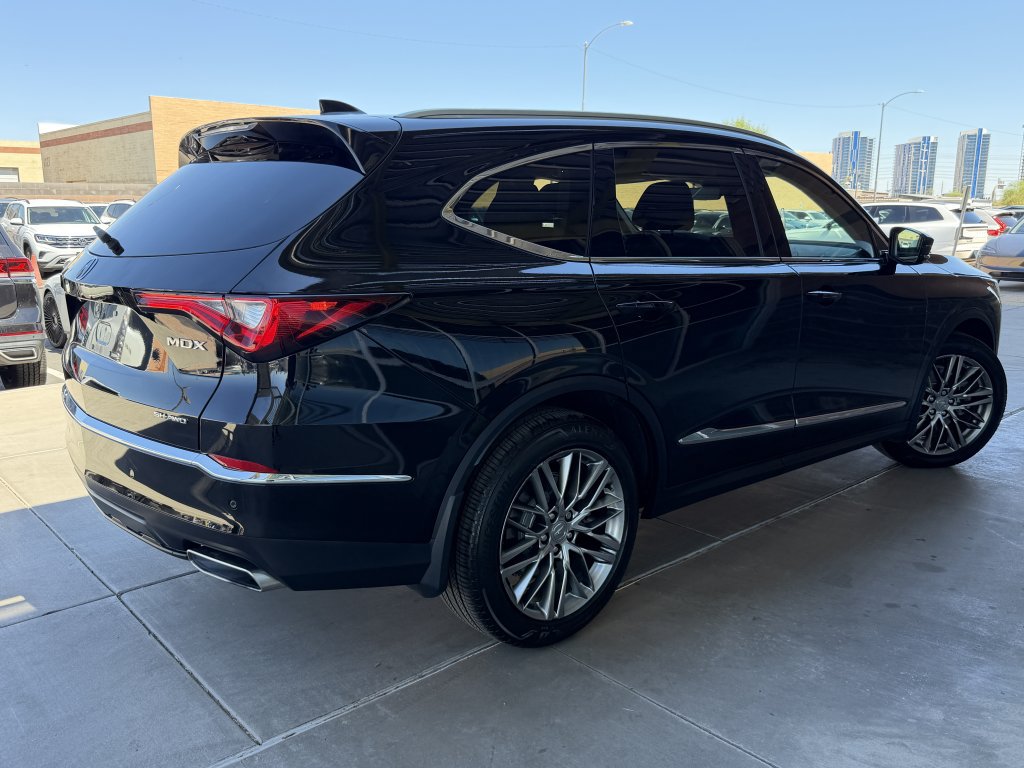 Used 2024 Acura MDX w/ Advance Package AWD/4WD image 4