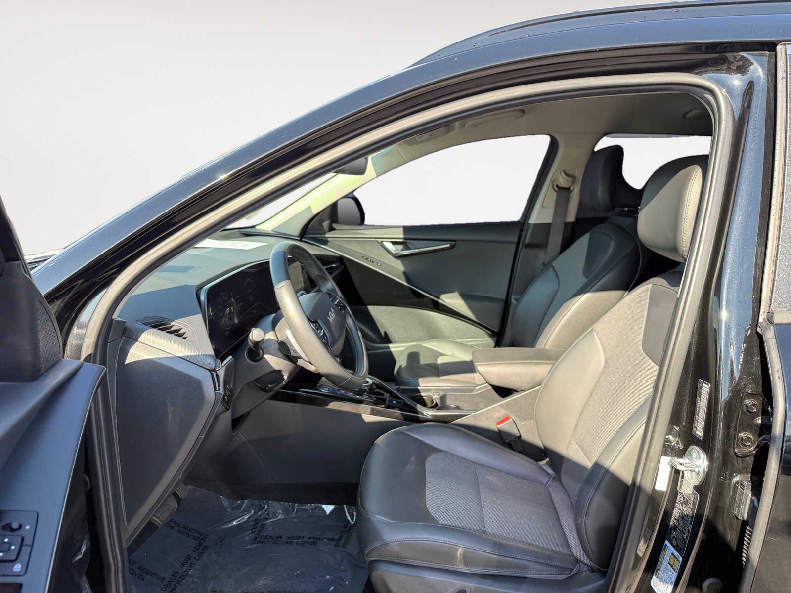 Used 2023 Kia Niro Wind FWD image 10
