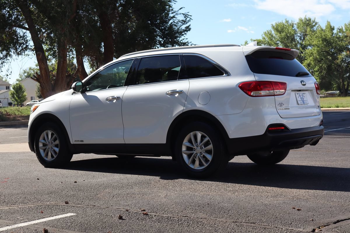 Used 2016 Kia Sorento LX AWD/4WD image 7