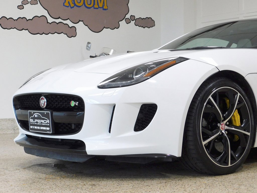 Used 2015 Jaguar F-TYPE R image 25