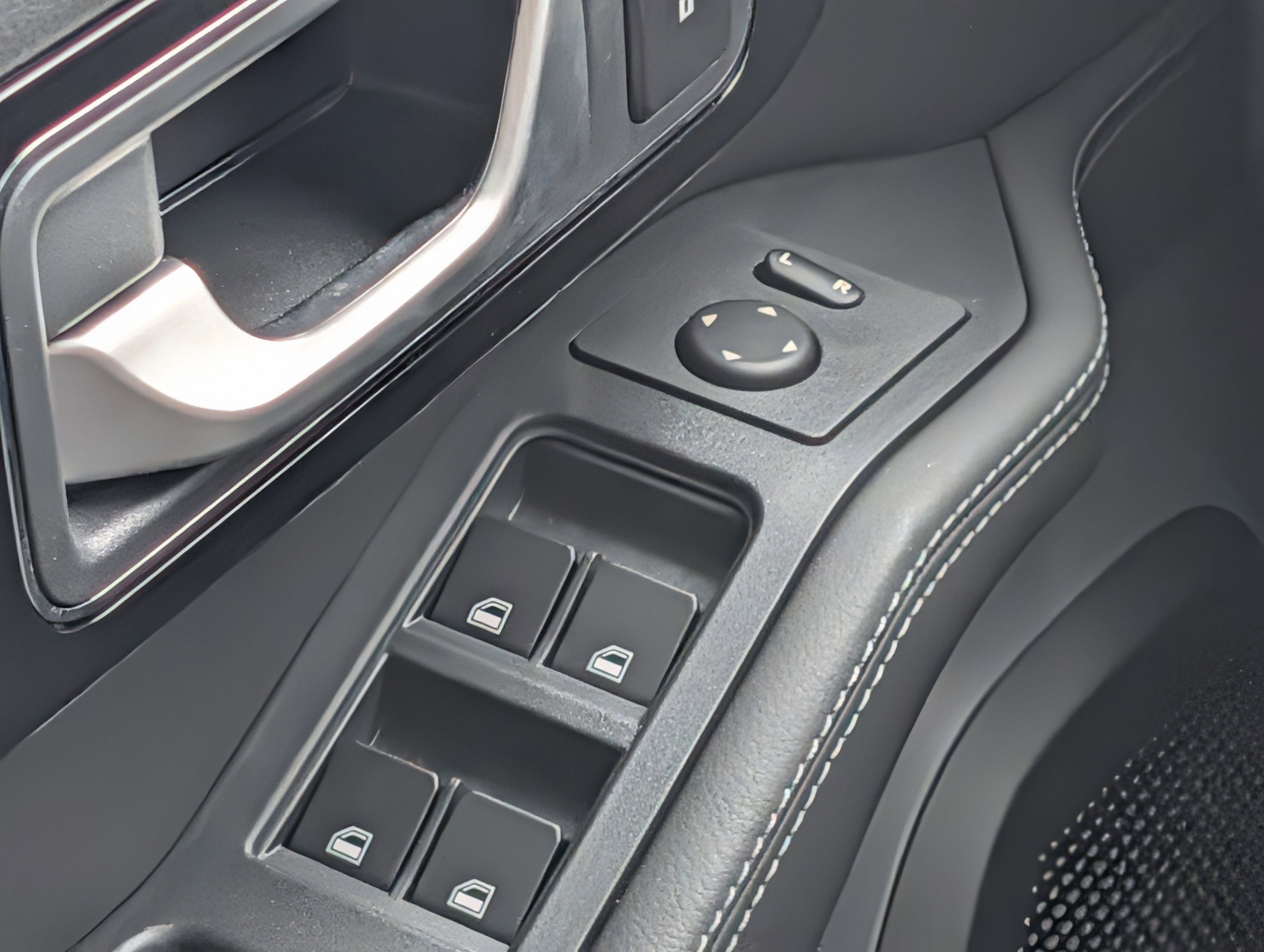 New 2026 INEOS Grenadier Fieldmaster Edition image 25