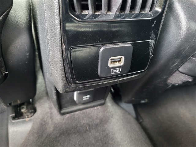 Used 2023 Jeep Compass Limited image 10