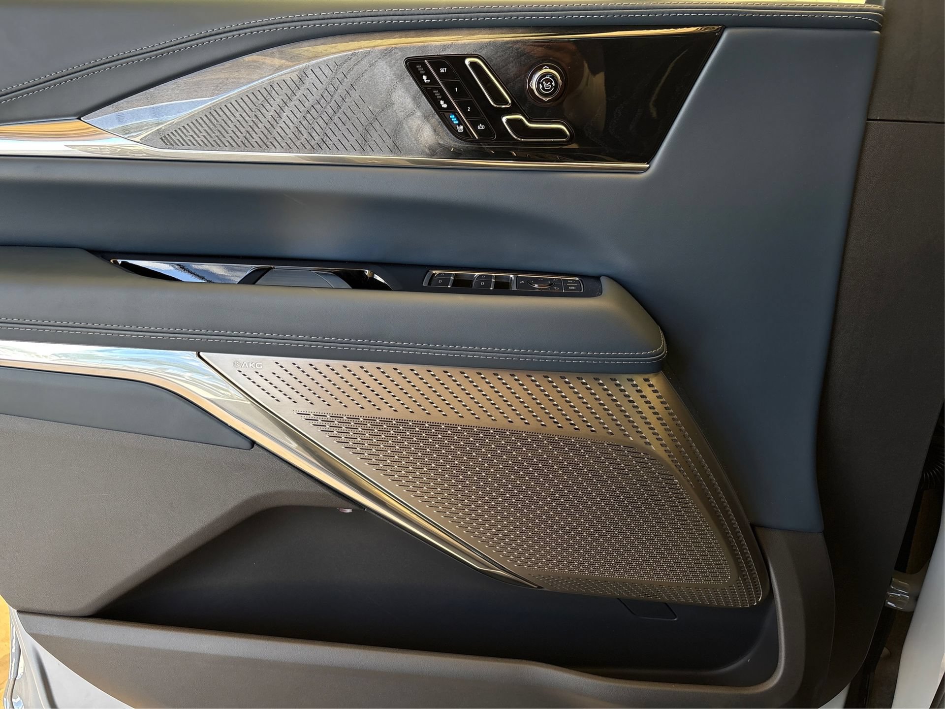New 2026 Cadillac Escalade IQ Sport 2 AWD/4WD image 20