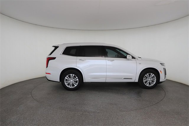 Used 2023 Cadillac XT6 Luxury image 23