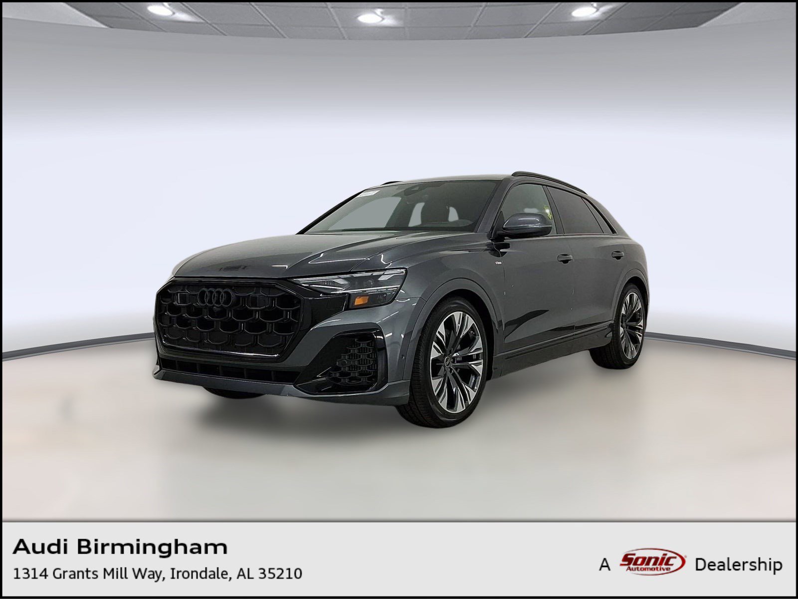 New 2026 Audi Q8 Prestige image 1