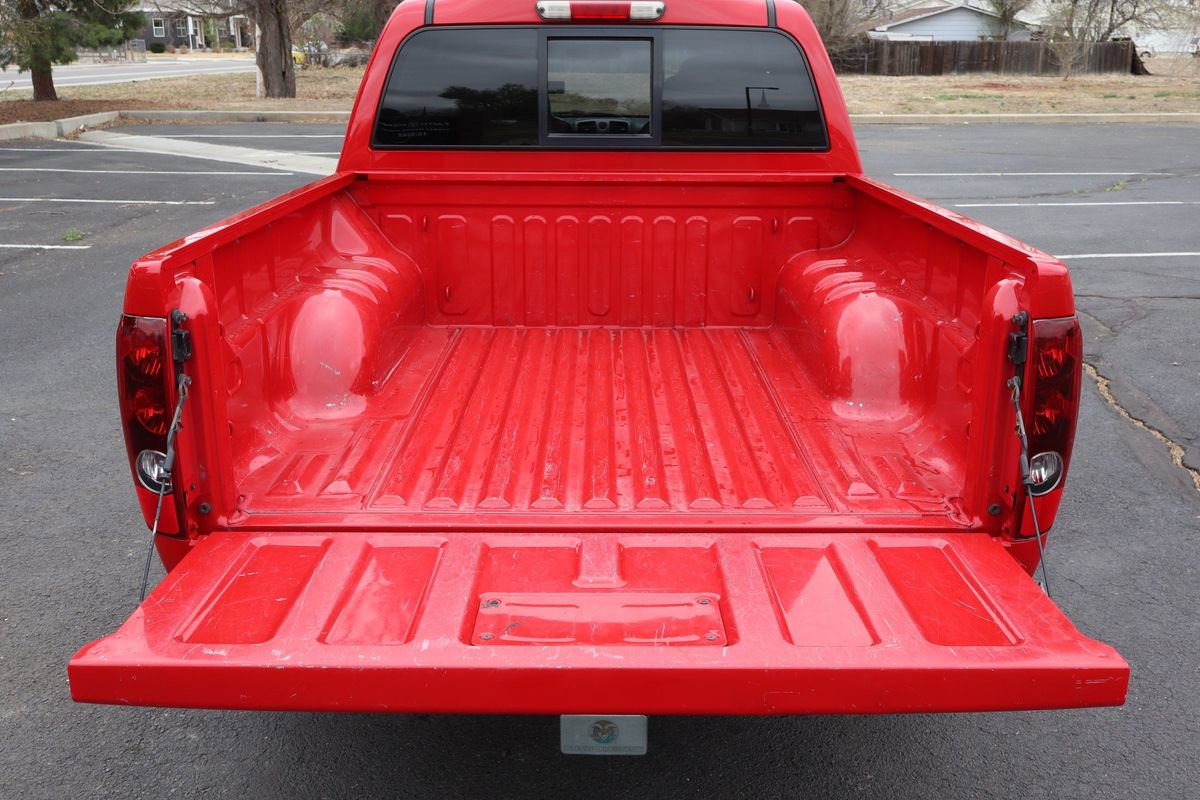 Used 2005 Chevrolet Colorado LS image 14
