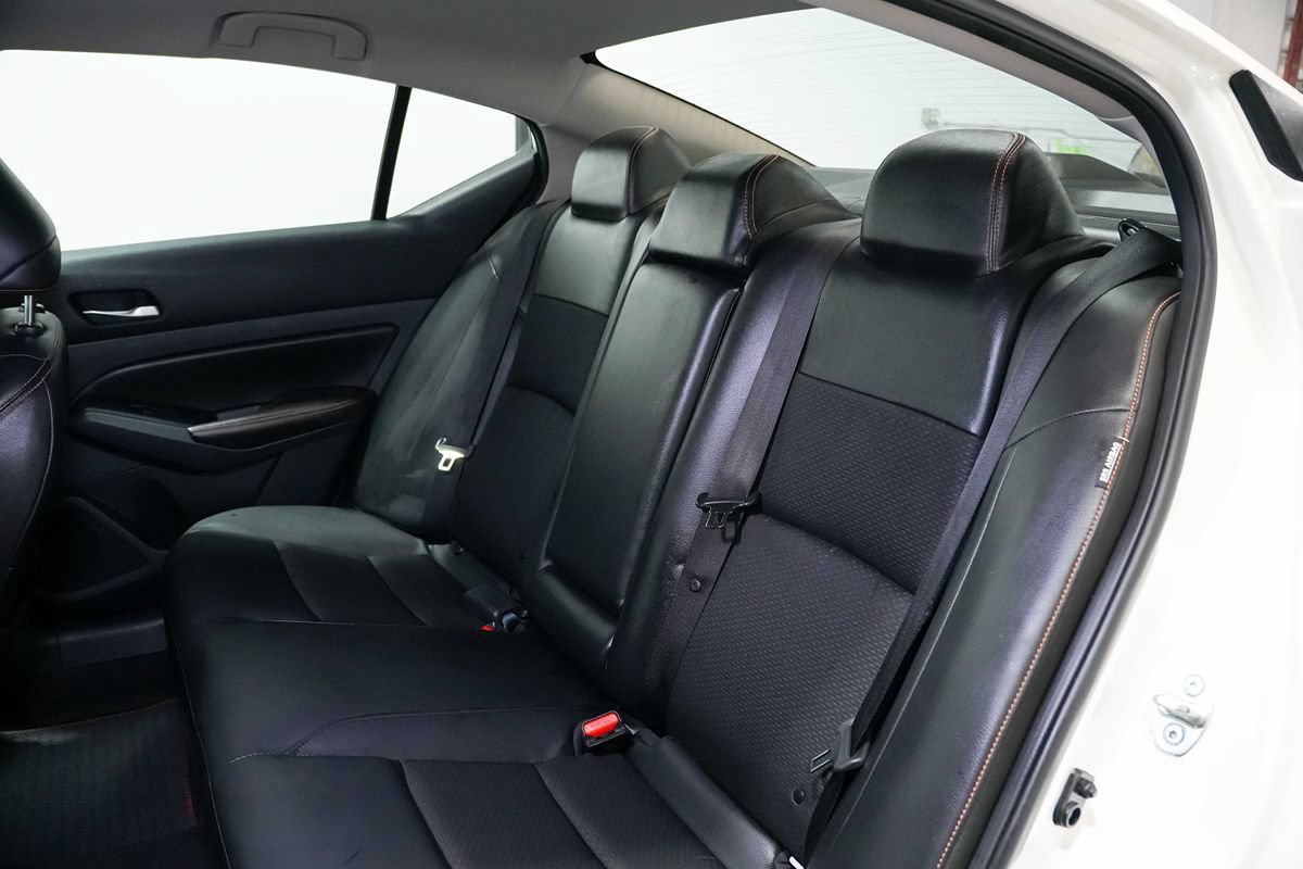 Used 2022 Nissan Altima 2.5 SR FWD image 19